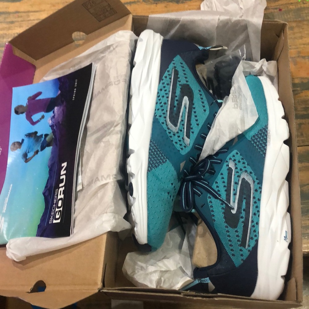 Skechers GO run Ride 6